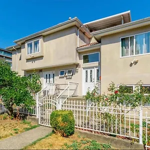Llt Fraser Homeaway Canada